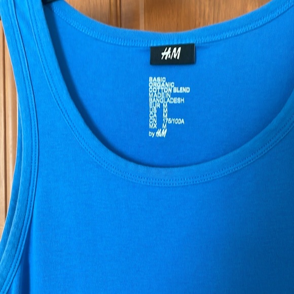 H & M tank top 3 pack medium - Picture 8 of 10
